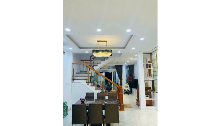 Cơ Hội Vàng! Nhà DT 95m², Ngay Thống Nhất, Chỉ 10 Tỷ, Sổ Hồng Chính Chủ!